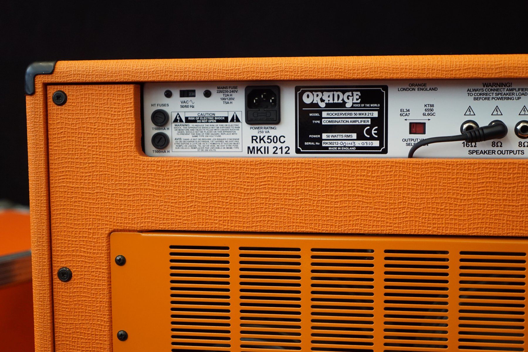 Amplificatori: Orange Rockerverb 50 MKII 212 Combo mit Case – Usato da Ortschwaben venduto da Musictrade 7