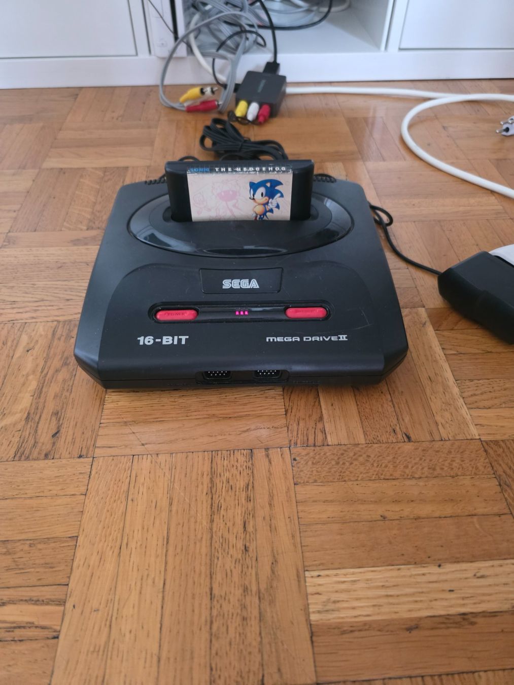 Sega Konsolen: Console Sega Mega Drive II 16-BIT Testée Complet + Câbles – Gebraucht aus Genève von luc_qhh2 2