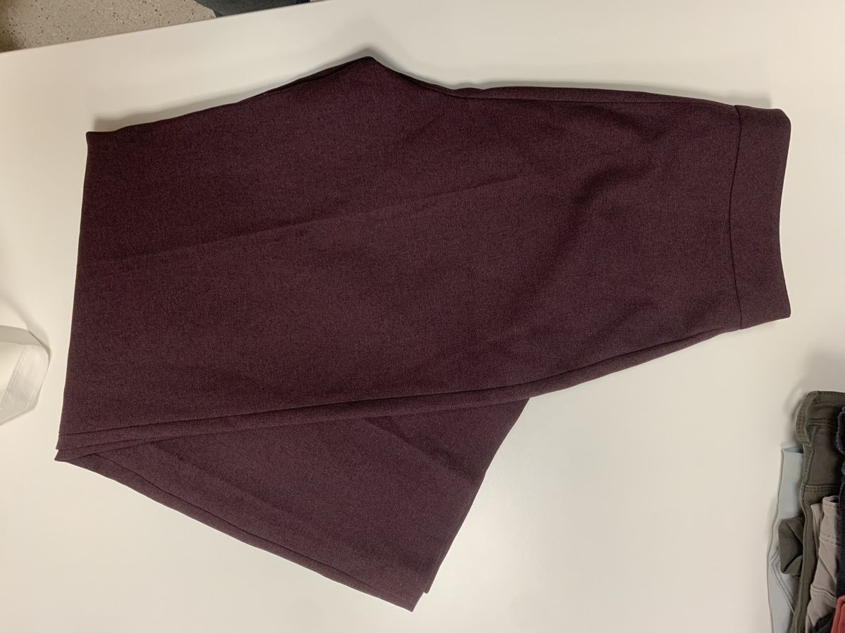 Pantaloni: Pantalon bordeau – Usato da Montreux venduto da iza_peche8 3
