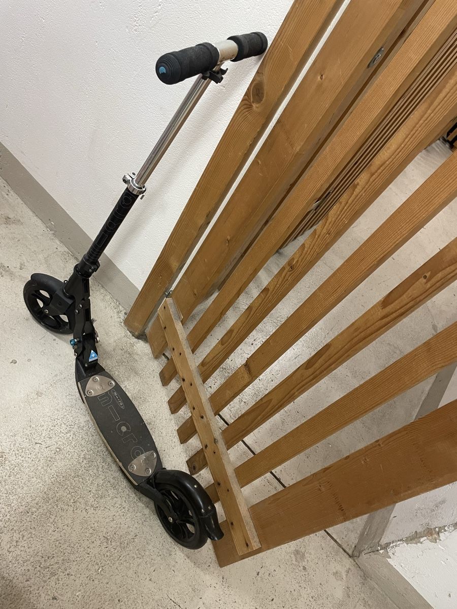Micro Kickboard: Micro Roller für Erwachsene aufklappbar – Usato da Zürich venduto da Sonnenschein_ 1