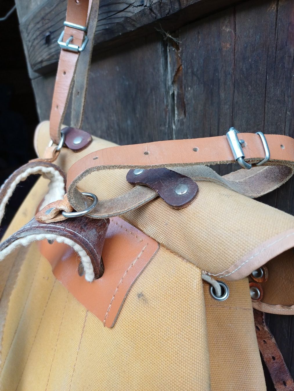 Zaini: Vintage Rucksack antik – Usato da Zweisimmen venduto da Fandango 4
