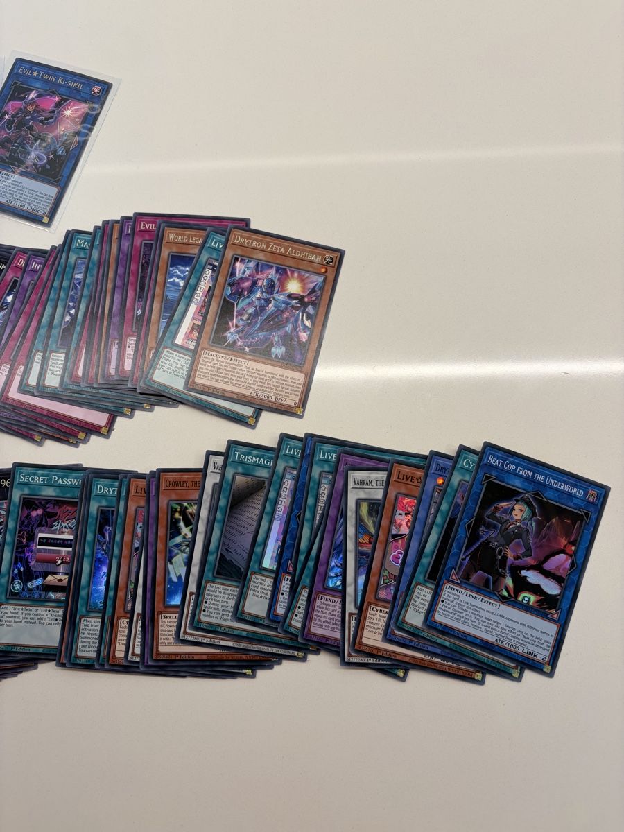 Yugioh Sammelbilder & Trading cards: Diverse Yu-Gi-Oh! Karten – Gebraucht aus Arlesheim von WungaBunga 4