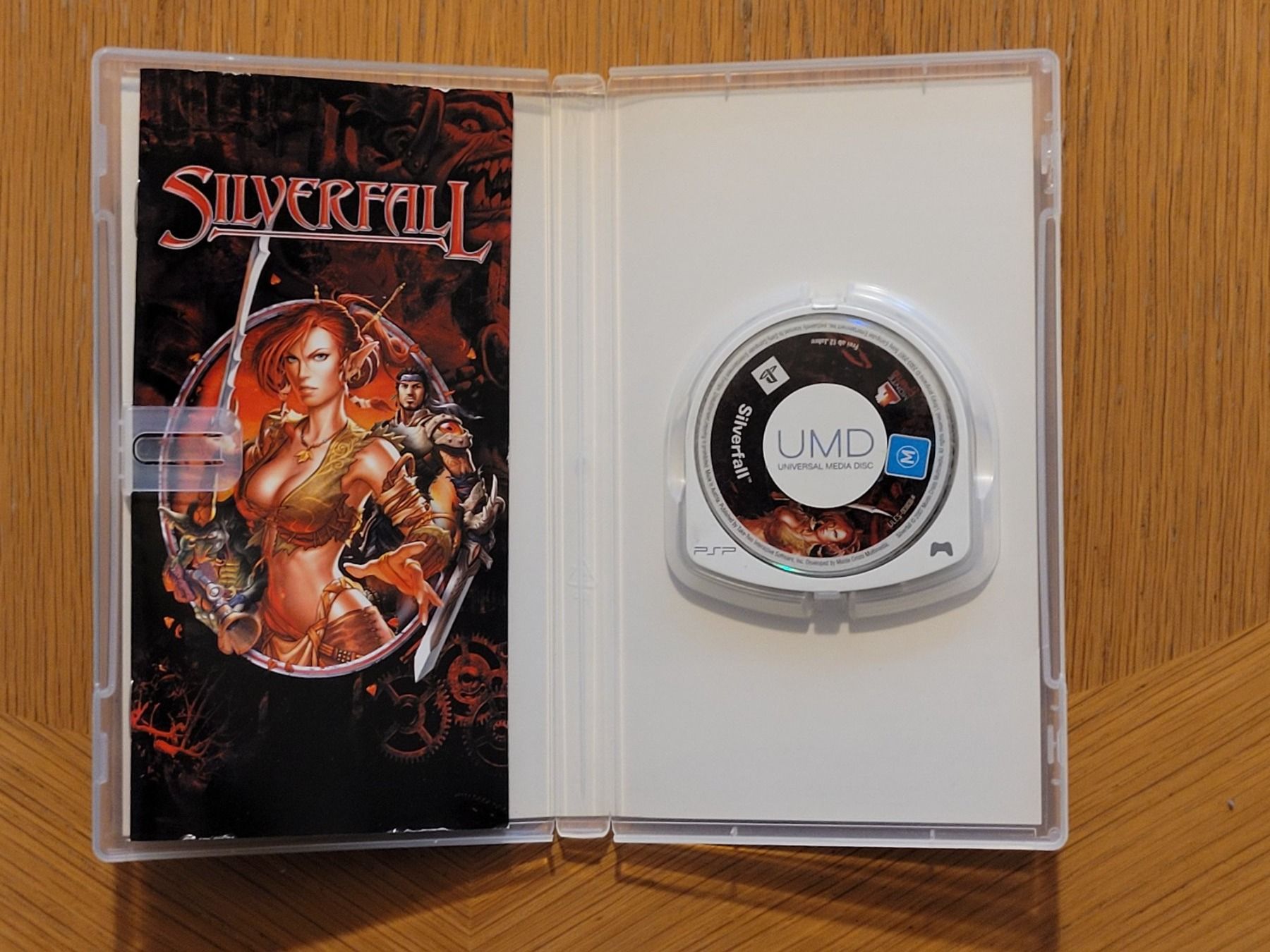 Sony Giochi: PSP Silverfall OVP Playstation Portable – Usato da Münchenstein venduto da danytlaw 2