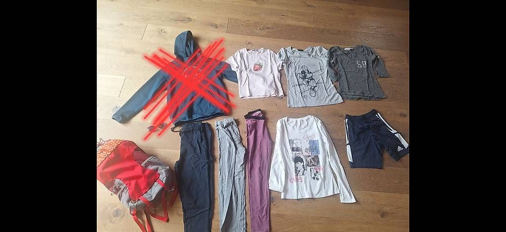 Lotti & Set di vestiti: Kleiderpaket 146/152/158 – Usato da Zuoz venduto da Nocino01 1
