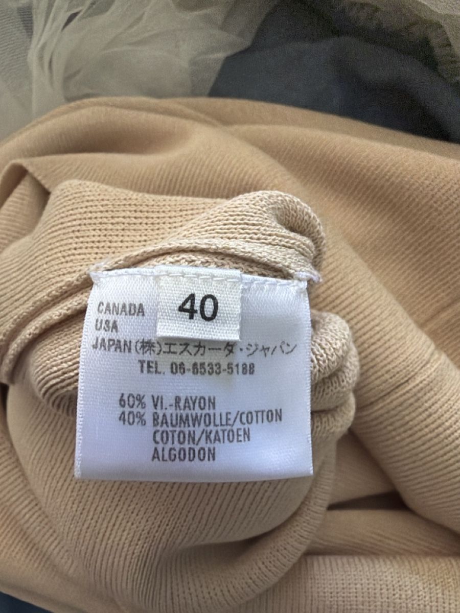 Escada Kleider: Escada Strickkleid beige Grösse 40 neuwertig – Gebraucht aus Tägerwilen von Auster1 3