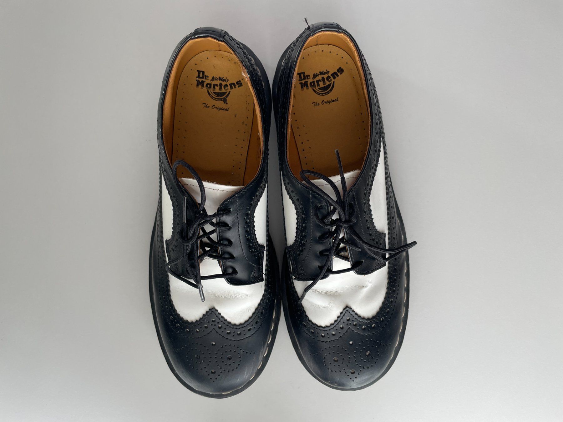 Chaussures hommes: vintage Dr. Martens Gr. 9 – D'occasion à Dagmersellen par Arcticsnow2017 2
