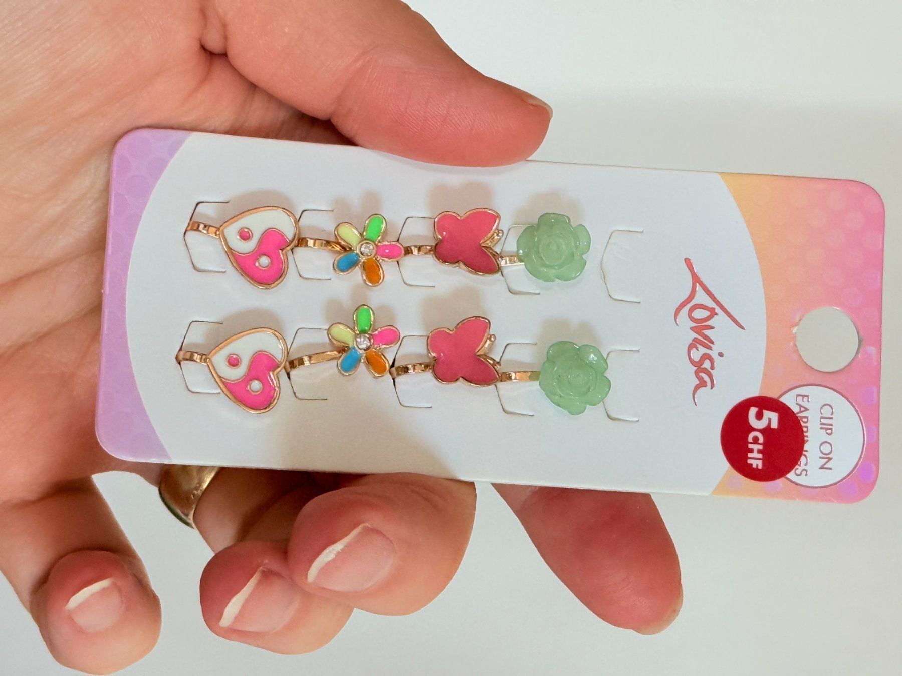 Orecchini pendenti & Orecchini a lobo: Lot de 8 clips d'oreilles Lovisa – Nuovo e nell'imballaggio originale da Genève venduto da AGBERG 9
