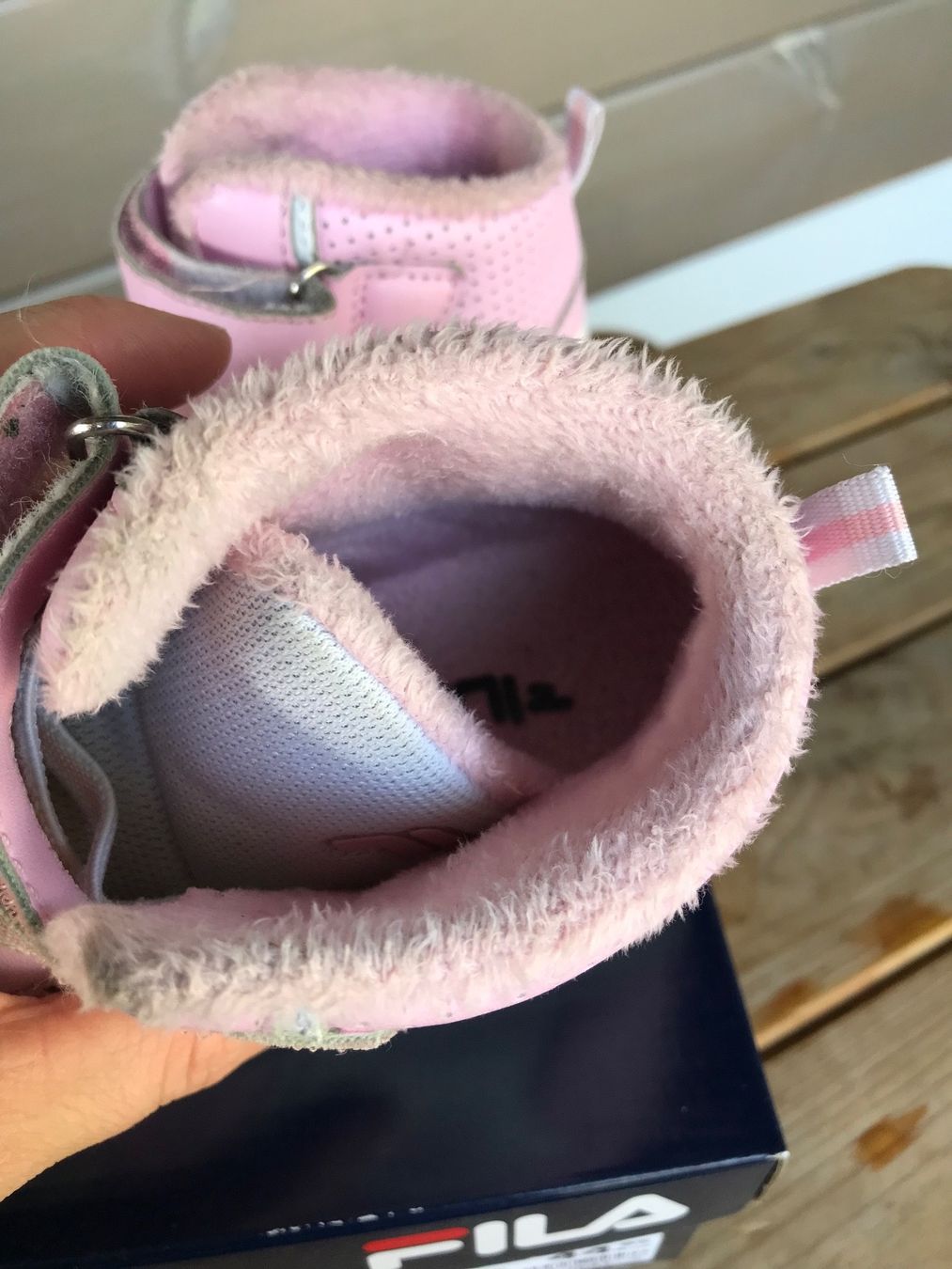 Fila Schuhe für Mädchen: FILA Winter-Sneaker Grösse 29 – Gebraucht aus Ursenbach von dia24 1