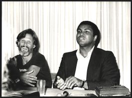 Fotografie Boxer Muhammad Ali mit Sänge