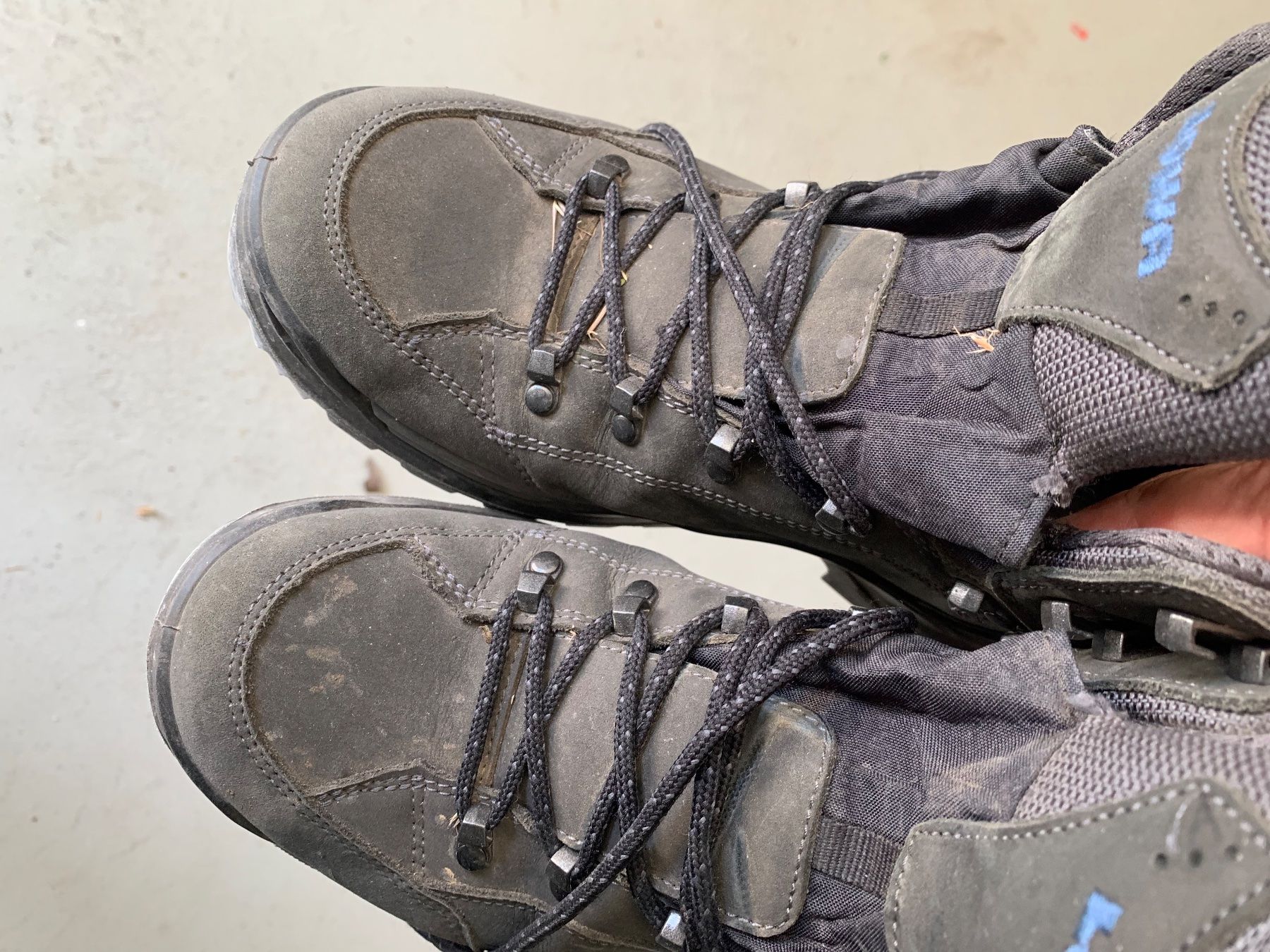 Lowa Herrenschuhe: Lowa Herrenwanderschuh GTX 43.5 – Gebraucht aus Rossiniere von mar_h9d6 4
