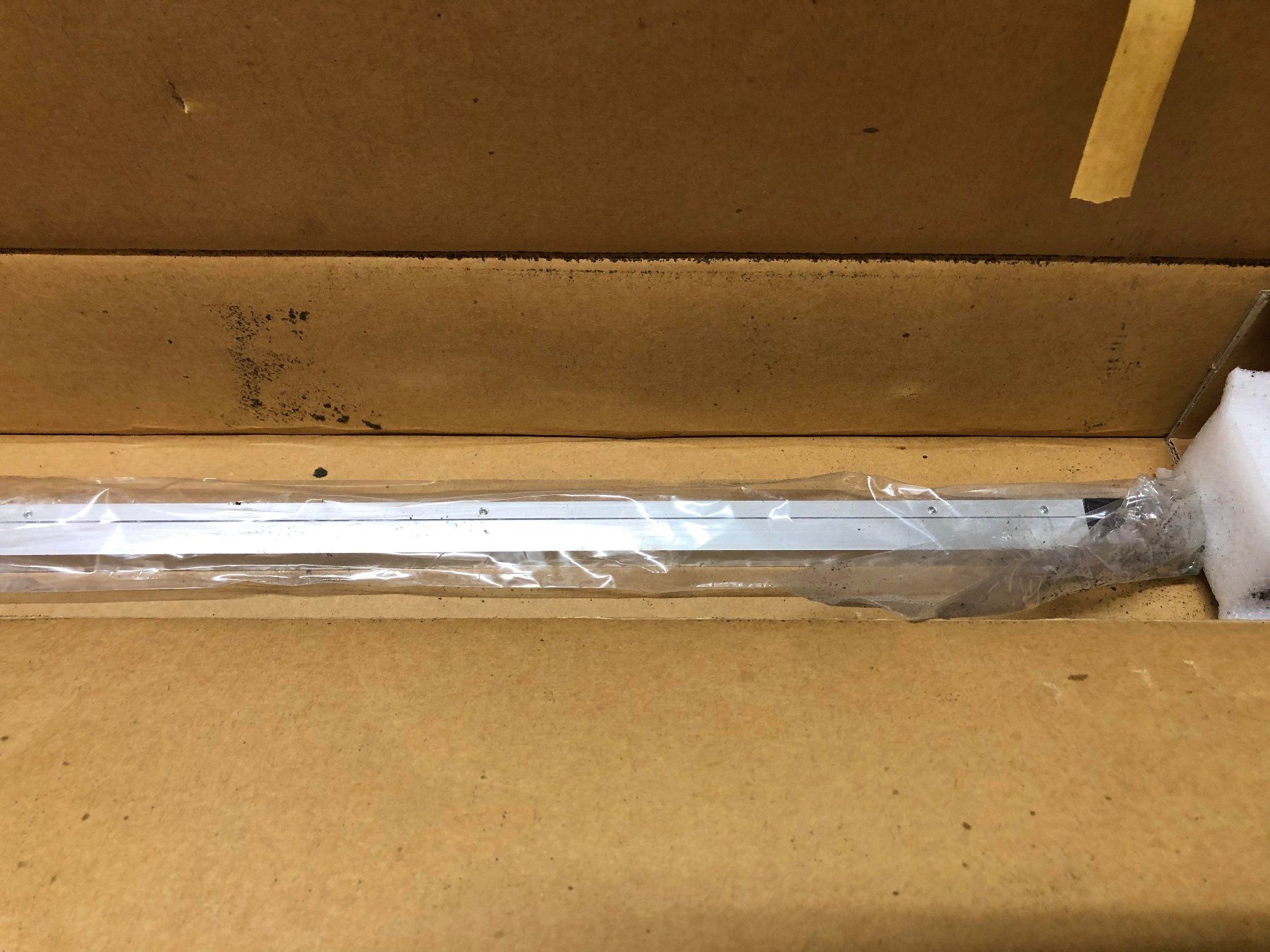 Tutti gli attrezzi: Sony Massstab 1170 mm (neu) – Nuovo (secondo la descrizione) da Winterthur venduto da Joe1001 2