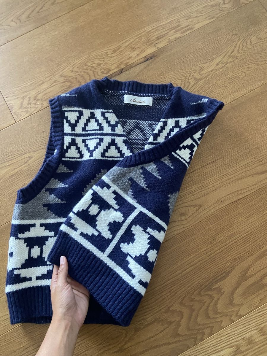 Gilet & Giacche: Vintage vest – Usato da Walchwil venduto da ann_ckz6 1