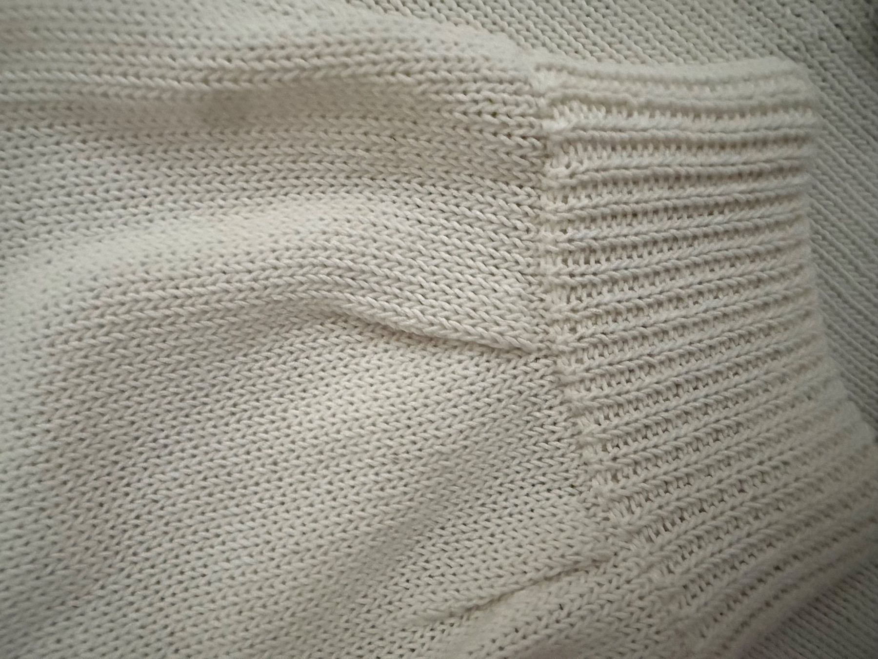 Massimo Dutti Pulls & Sweat-shirts: Massimo Dutti Pullover M – D'occasion à Zürich par iva_7658 3