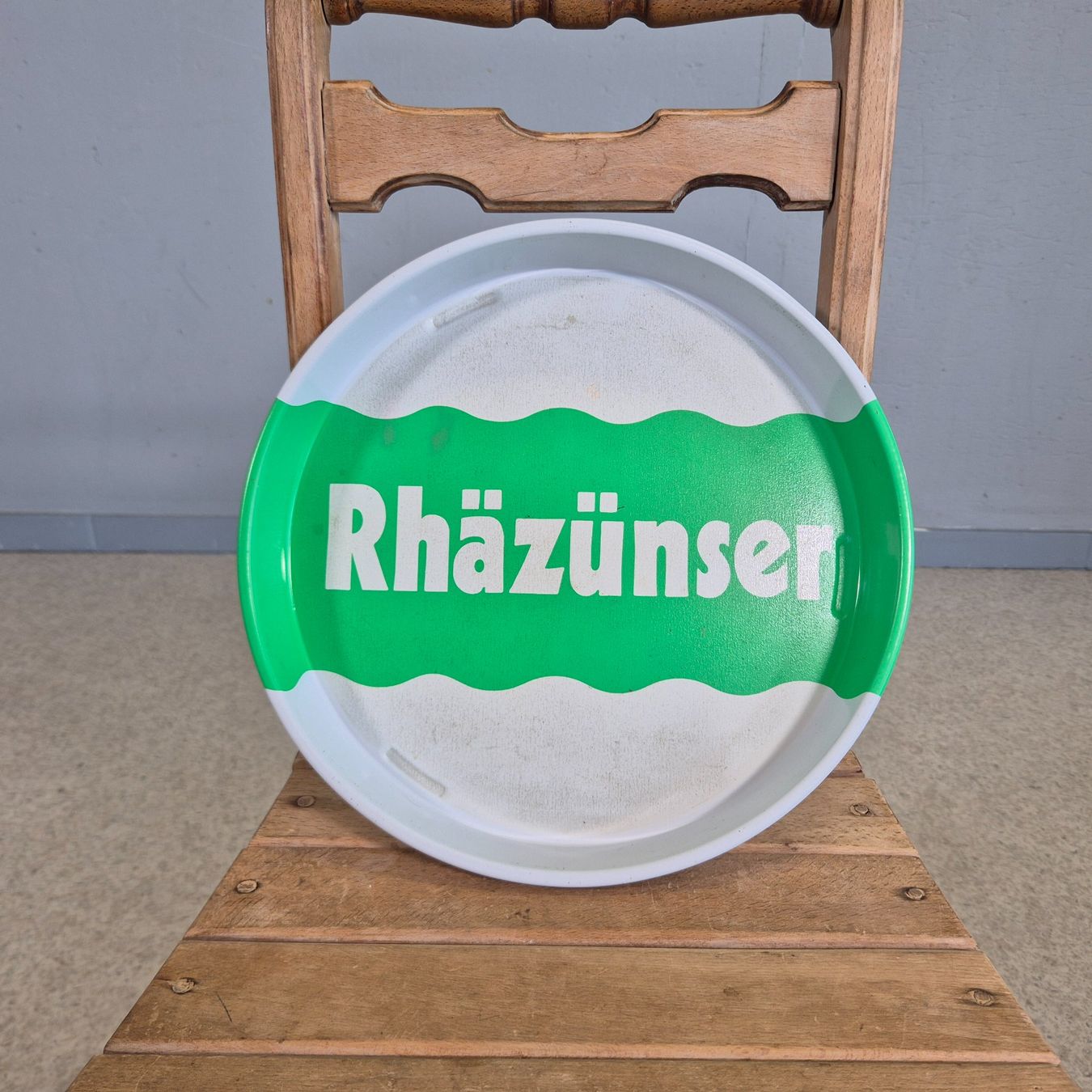 Servierplatten: 1 Stk. Rhäzünser Serving Tray Serviertablett Tableau – Gebraucht aus Nottwil von Wondewa-Shop
