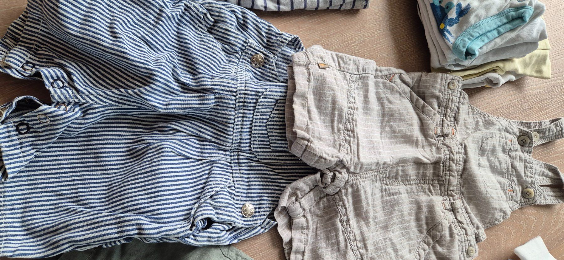 Lotti & Set di vestiti: Babykleiderpaket Sommer 62 & 68 – Usato da Zürich venduto da Greenthesheep 2