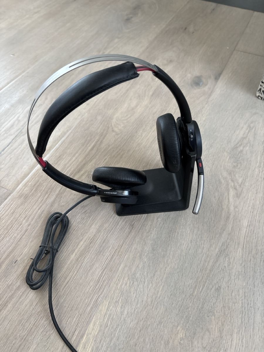 Plantronics Cuffie: Plantronics Headset mit Station - Top Zustand! – Usato da Zuzwil SG venduto da meanmachine