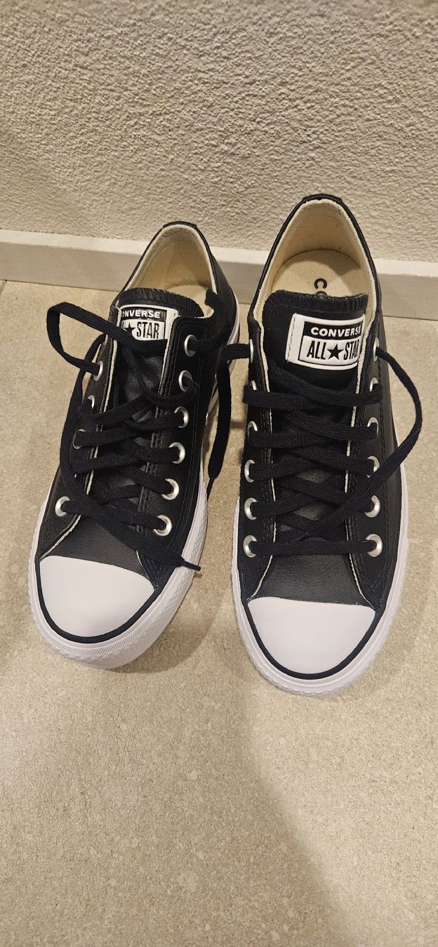 Converse Scarpe da uomo: Converse All Star schwarz, Leder, Grösse 37.5 – Nuovo (secondo la descrizione) da Tobel venduto da Nicci_dee 4