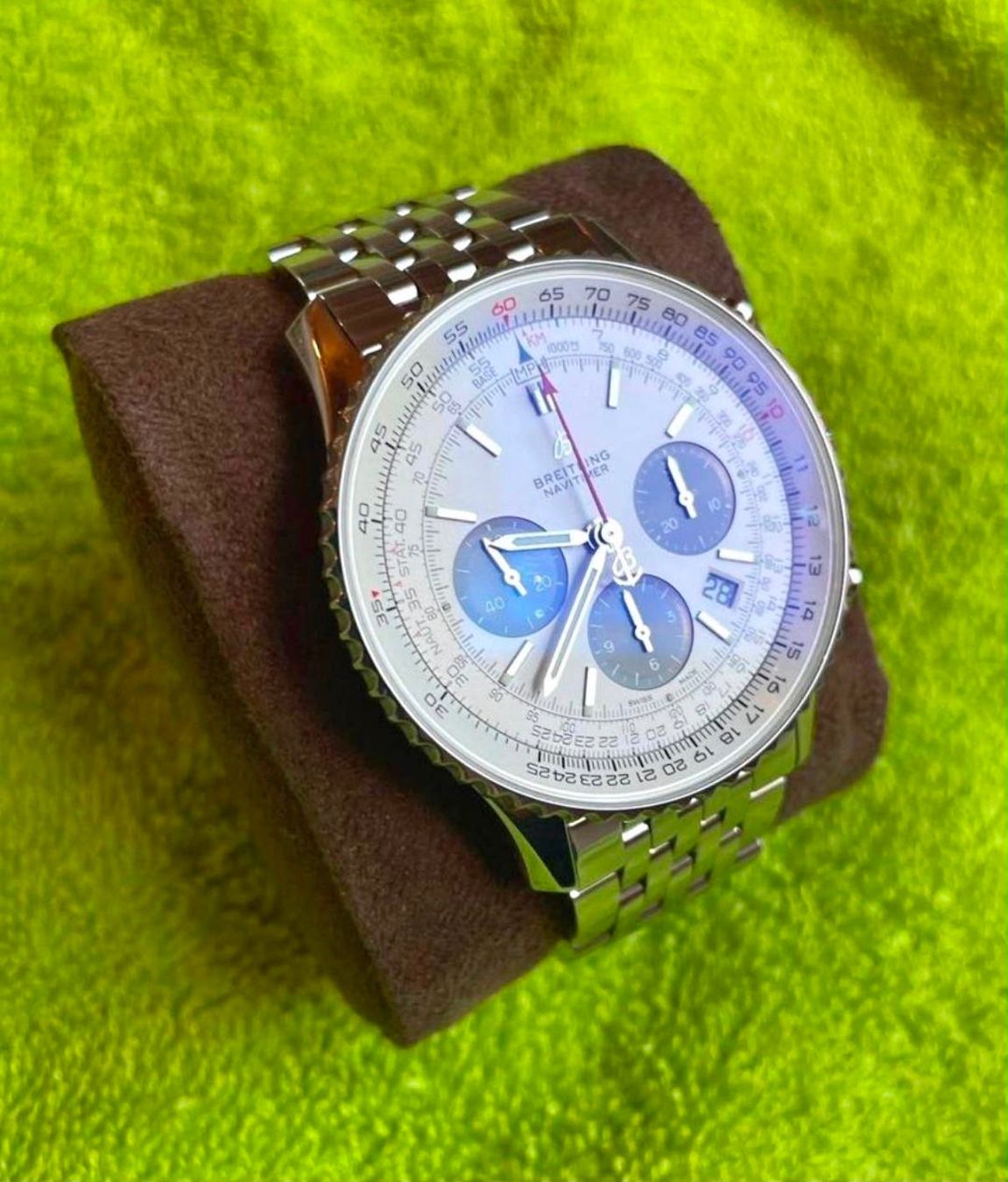 Breitling Montres: Breitling Navitimer B01 Chronograph 43 – D'occasion à Wohlen AG par nje_bsc6 1