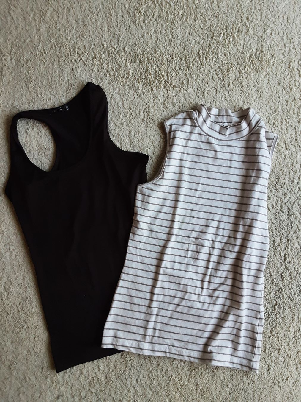 Lotti di vestiti: 12 Damen Sommer Tops und Shirts Gr. S – Usato da Altdorf UR venduto da Brandli 4