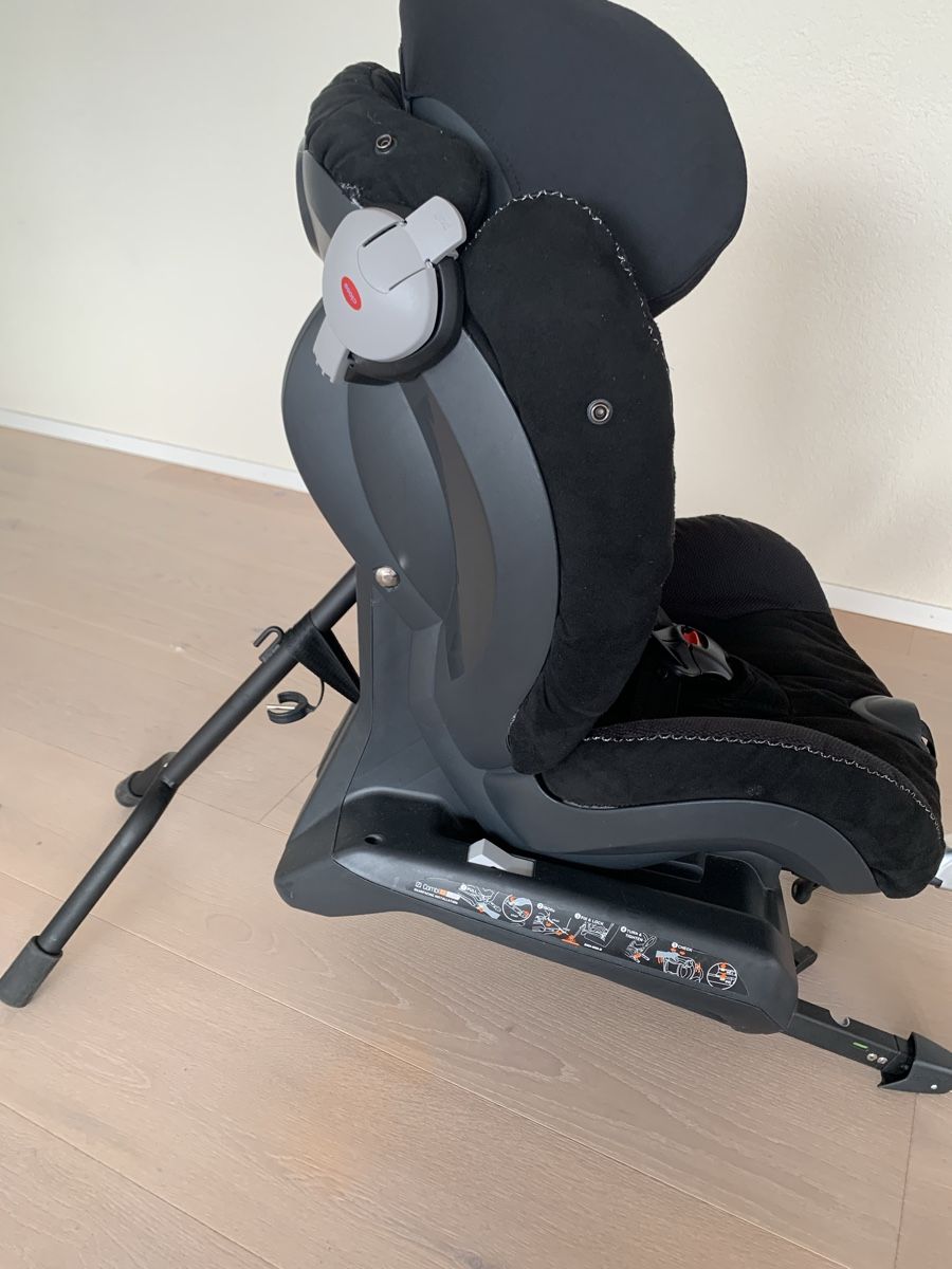 Seggiolini per auto: Super Affaire: Siège auto besafe Combi X3 Isofix – Usato da Unterägeri venduto da BenFrachet 5