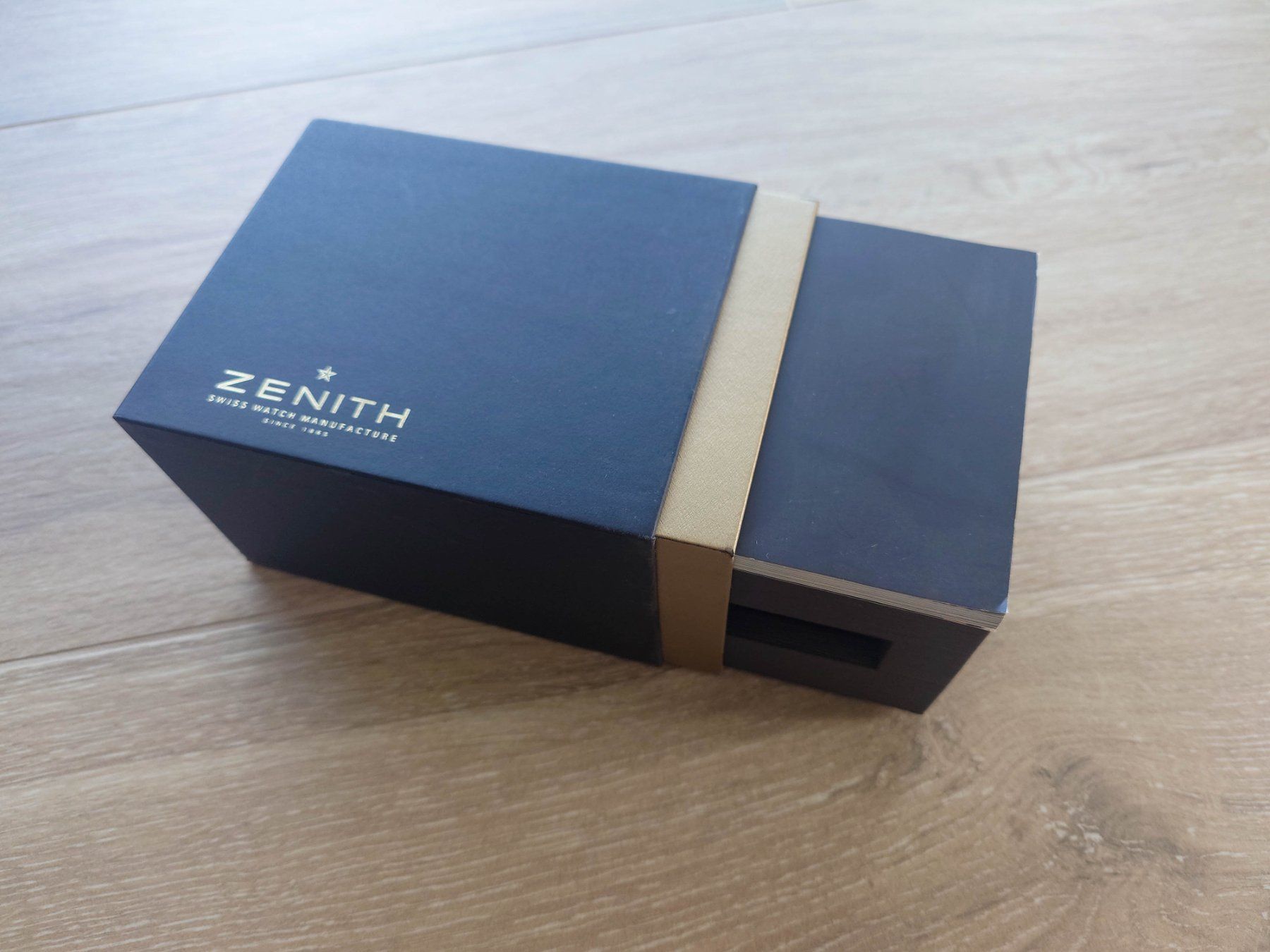 Zenith Scatole porta orologi: Zenith El Primero Chromaster box – Usato da Epalinges venduto da bracelet123 5