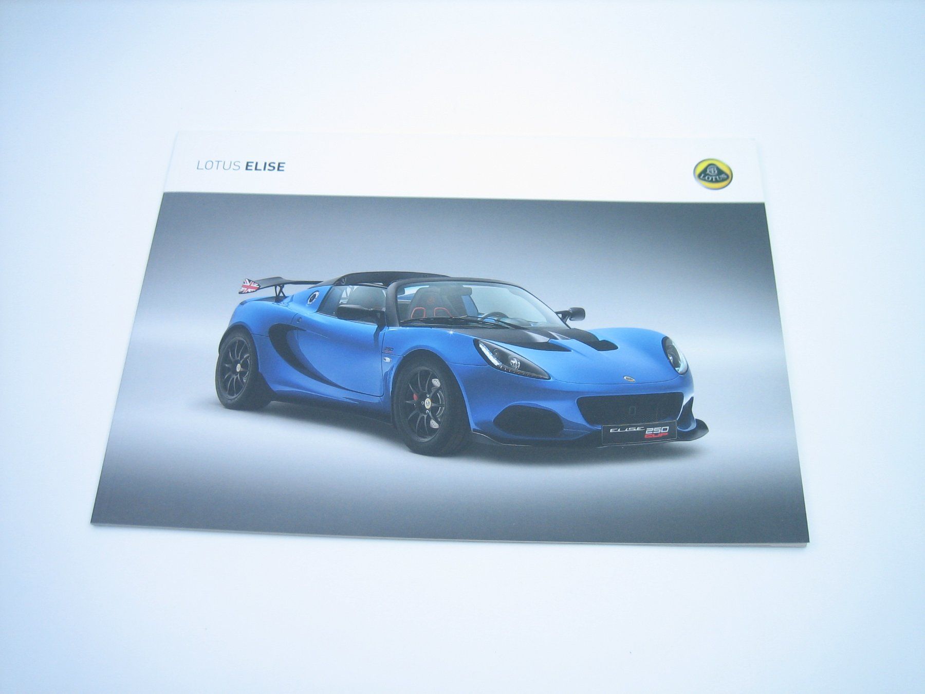 Lotus Documenti: Lotus Elise Auto Prospekt – Usato da Zürich venduto da Tomi118