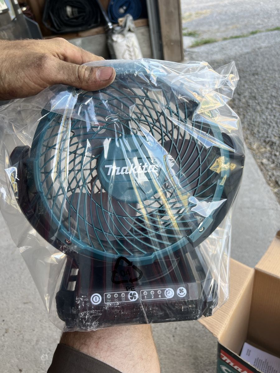Makita Ventilatoren: Akku Ventilator – Gebraucht aus Grub SG von lucifer08 2