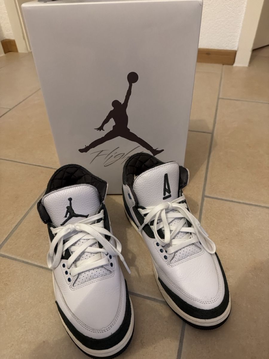 Jordan Herrenschuhe: Air Jordan 3 Retro OG SP, Pointure 42 – Neu (gemäss Beschreibung) aus Romont FR von Fabso90
