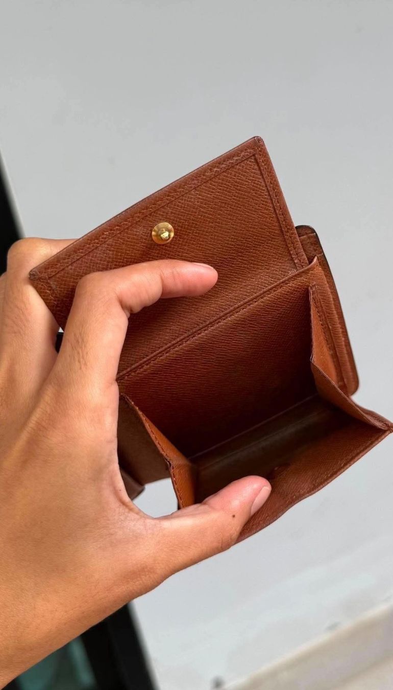 Louis Vuitton Portefeuilles: Louis Vuitton Marco Men's Wallet – D'occasion à Buch am Irchel par Pukpan_99 5