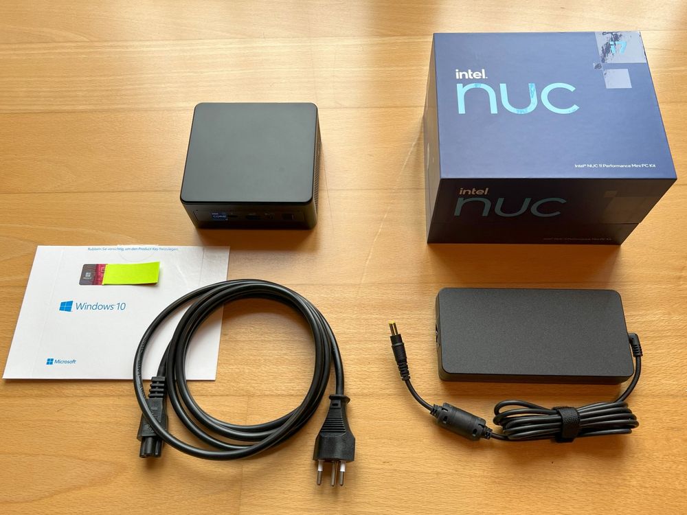 Intel NUC 11 Performance Kit komplett RAM SSD WIN 10 (Gebraucht) in ...