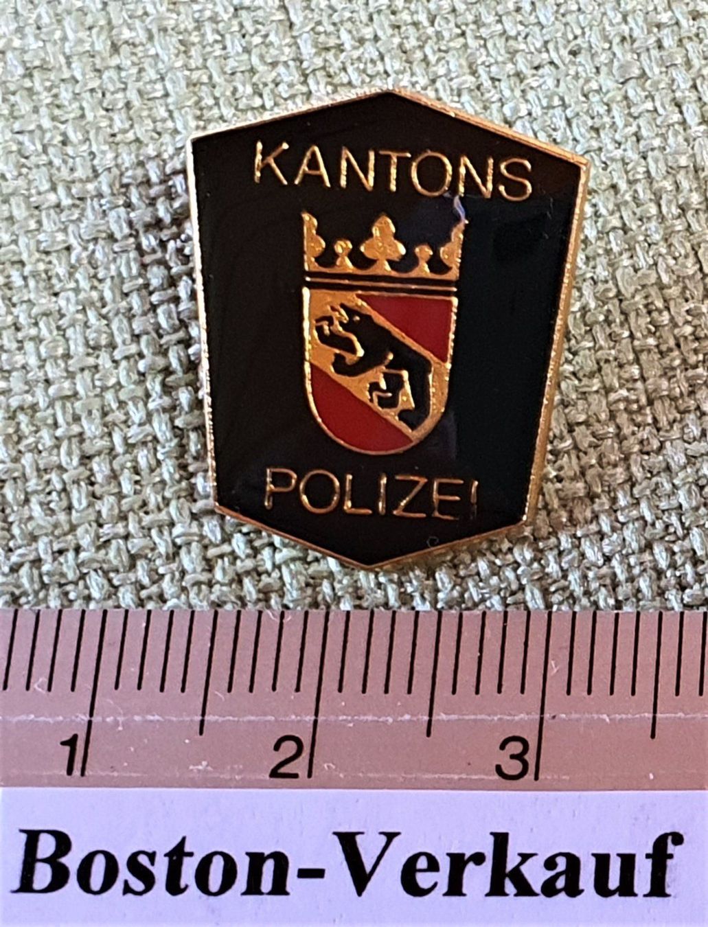 Placchette & Badge: E316 - Pin Kantons Polizei Bern Schweiz – Usato da Reinach BL venduto da Boston-Verkauf 1