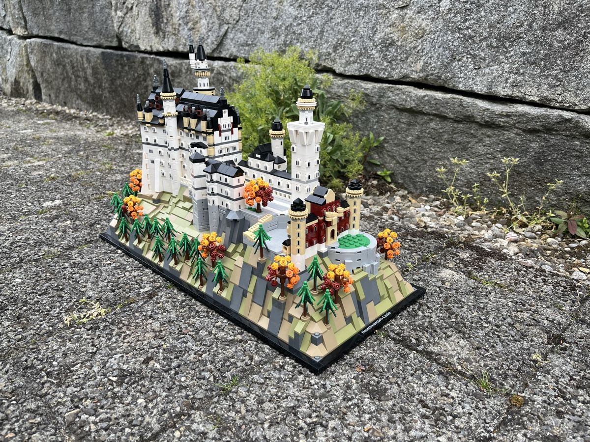 Lego Kit di costruzioni: Lego 61023 Schloss Neuschwanstein – Usato da Hettlingen venduto da mat_ts7l 1