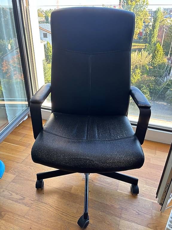 Chaises: Gratis Bürostuehl – D'occasion à Zürich par bre_g25v