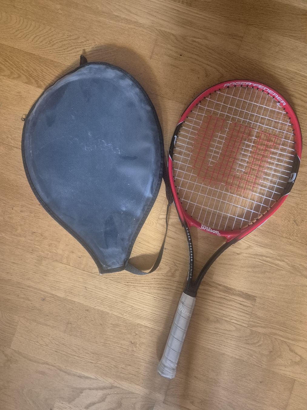 Wilson Racchette: Wilson Roger Federer Junior S2 Tennisschläger – Usato da Fribourg venduto da moren0__0 4
