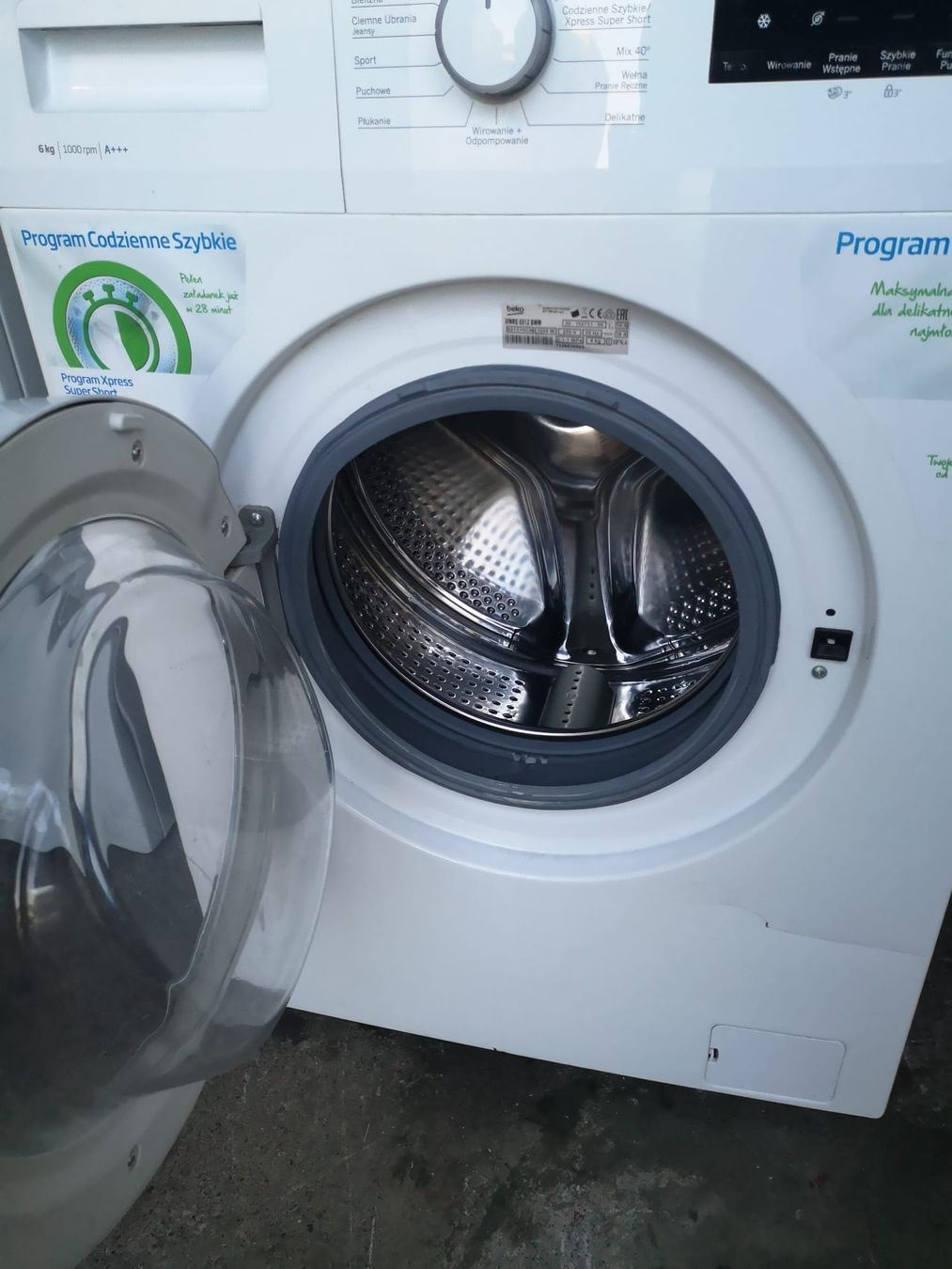 Machines à laver: Waschmaschine BEKO – D'occasion à Rickenbach SO par tic_q77z