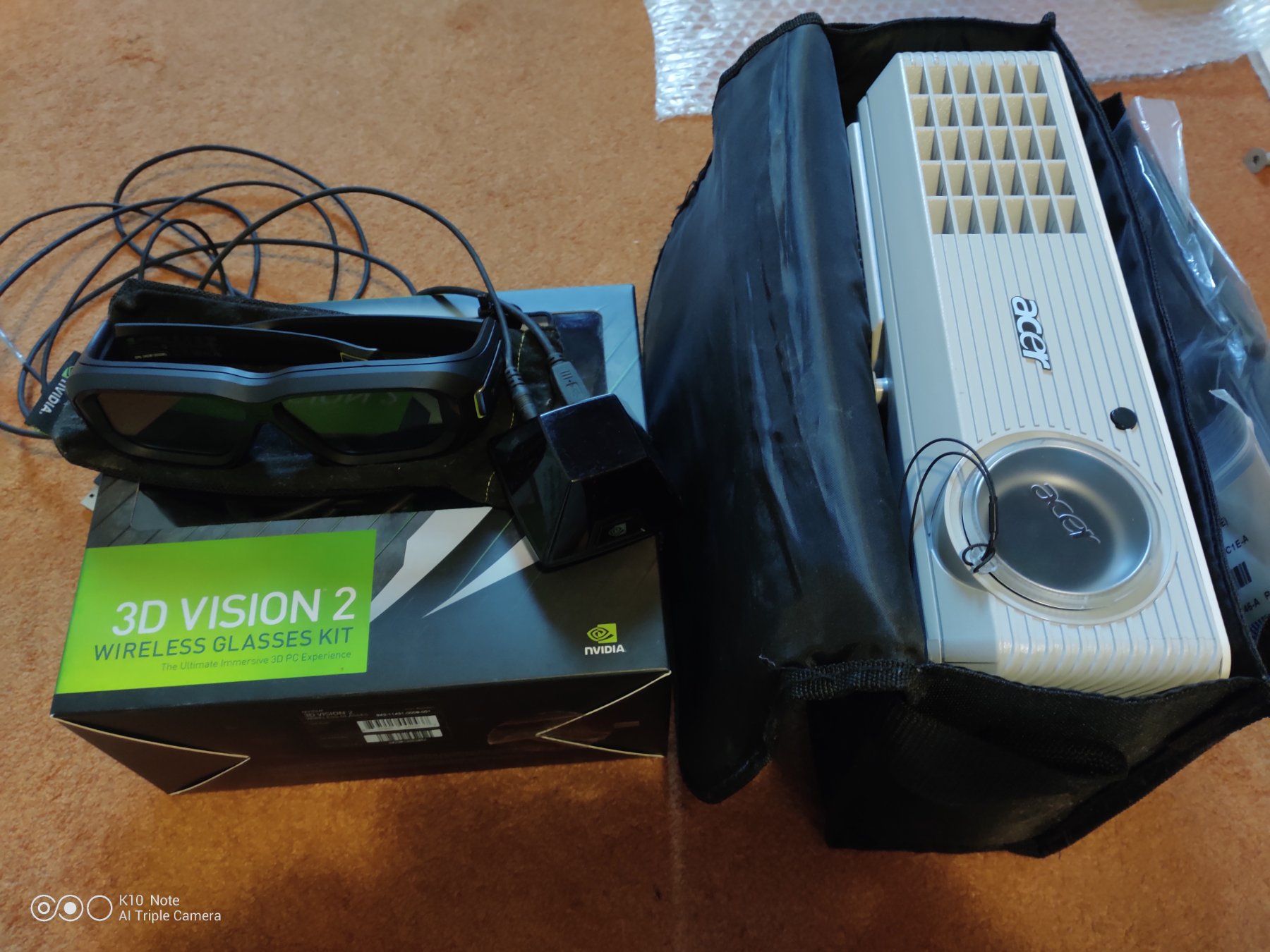 VR Brille: Nvidia 3D Vision2 mit passendem Beamer – Gebraucht aus Radelfingen von Jr12