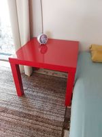 3 Ikea Tische rot, weiss hochglanz und Birke