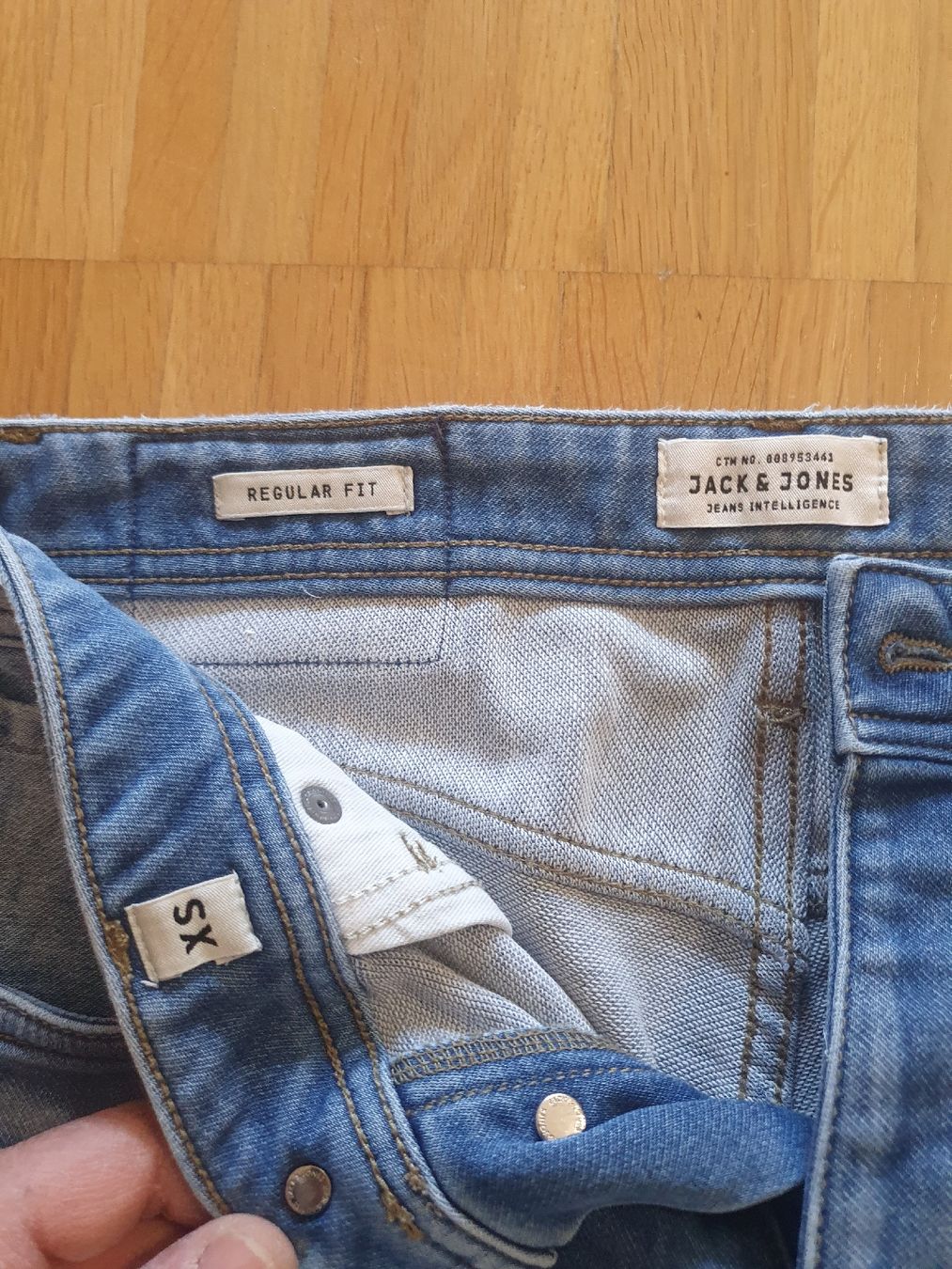 Jack & Jones Jeans: Short Jeans Jack & Jones XS aber Eher S – Usato da Rothenburg venduto da PHSKC 2