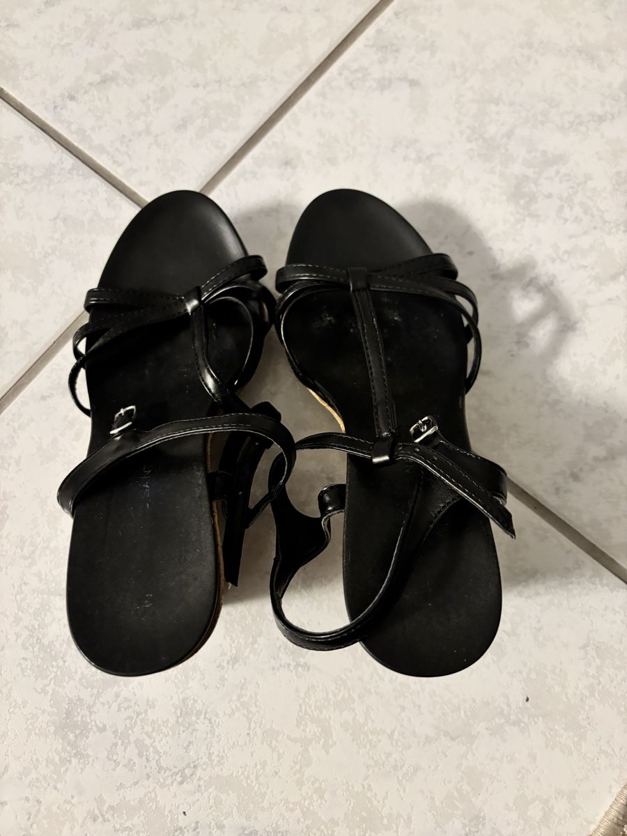 Scarpe da donna: Sandaletten Grösse 36 – Nuovo (secondo la descrizione) da Turgi venduto da ku-vo01