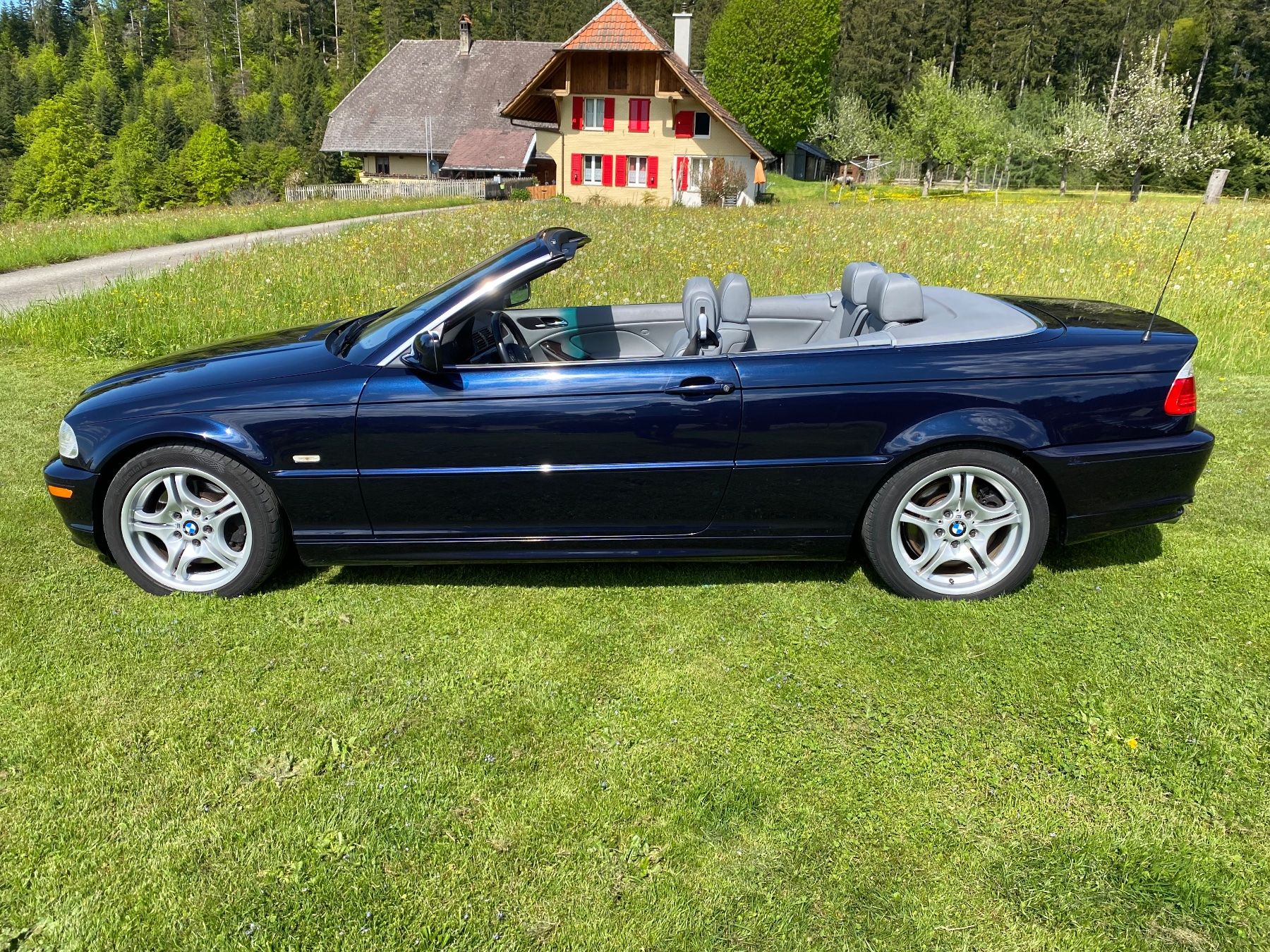 BMW Automobili: BMW 330 CI Cabriolet – Usato da Niederhünigen venduto da Rf900rs2