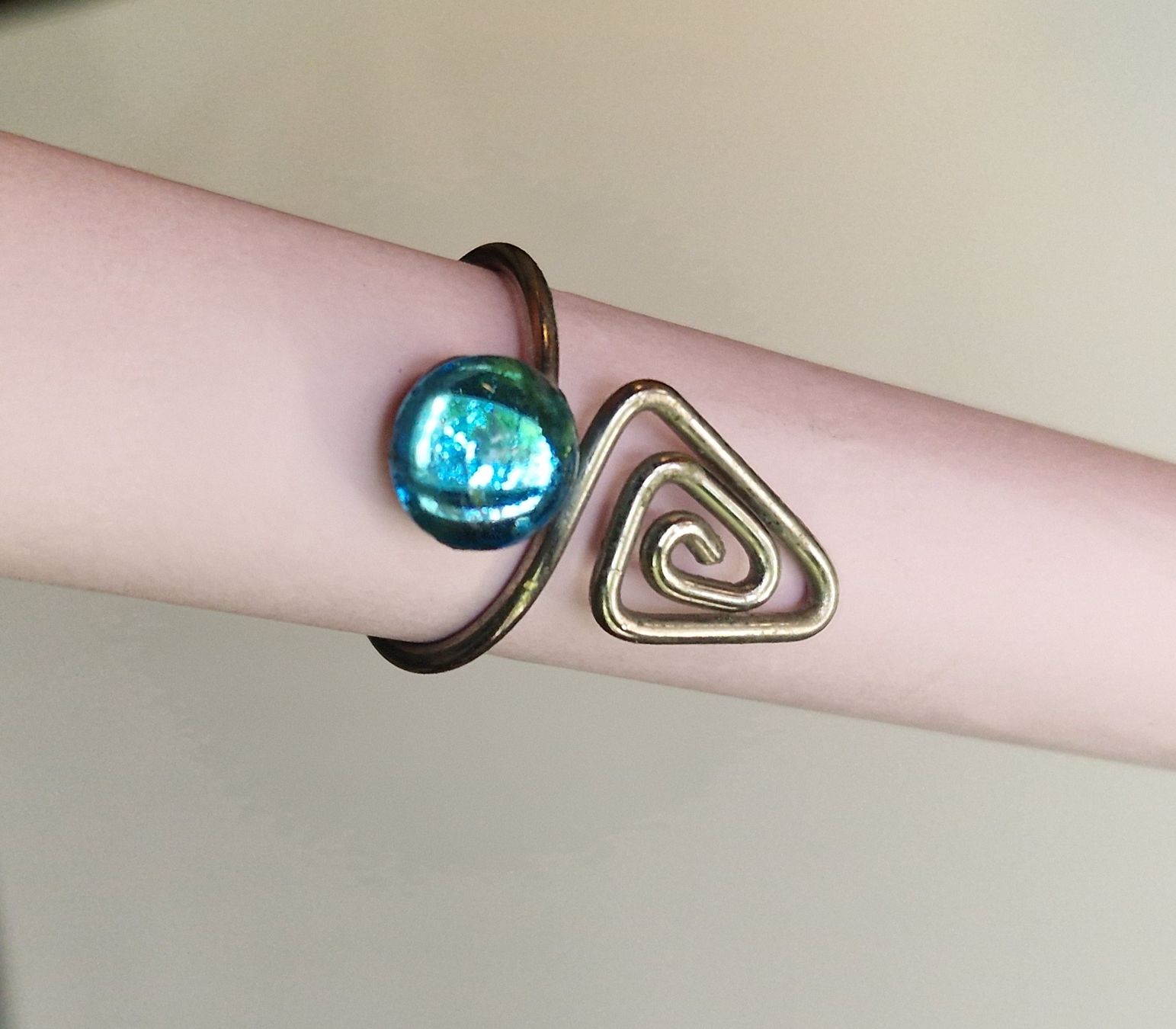 Anelli: Damen Ring mit blauem Glaselement offene Form – Usato da Seengen venduto da Seestern77 2