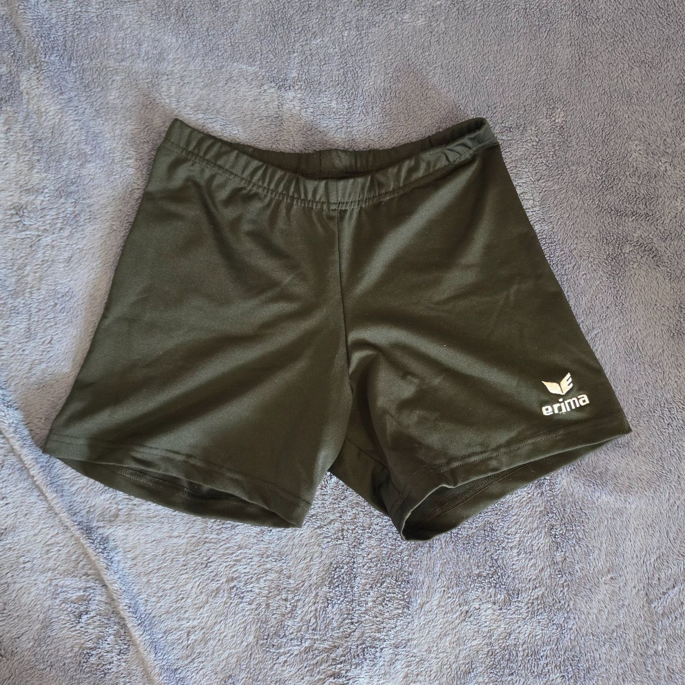 Erima Pantalons: Erima Shorts Gr. 38 – Neuf (Voir description) à Fehraltorf par shiilaa.hoot