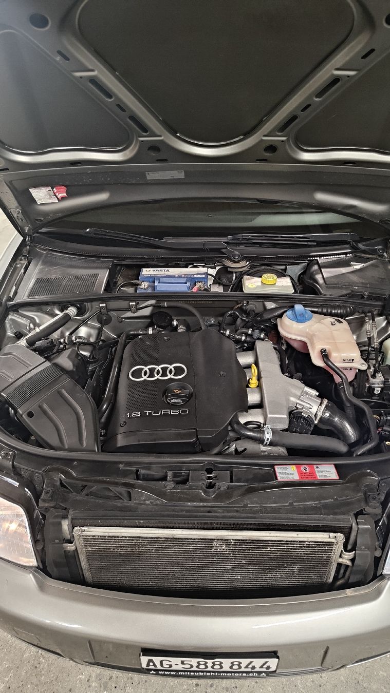 Audi Autos: Audi A4 – D'occasion à Egliswil par bru_8n9d 4