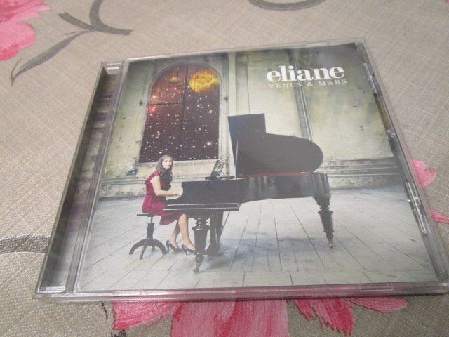 CD: Eliane - Venus & Mars CD – Usato da Olten venduto da Disc-Ausverkauf