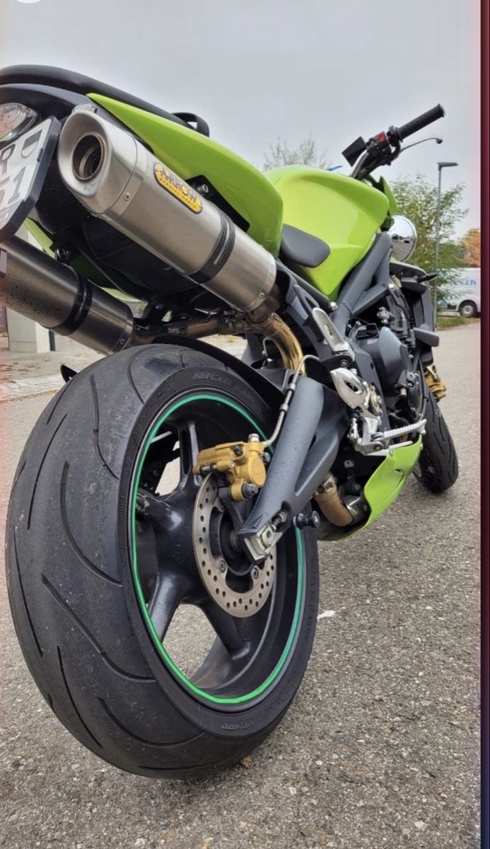 Triumph Strada: Triumph 675 – Usato da Hinterkappelen venduto da Fabriz8 3