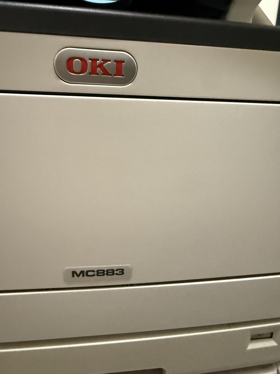 Oki Stampanti: OKI MC883 Multifunktionsdrucker mit Tonerkartuschen – Usato da Igis venduto da vobama 2