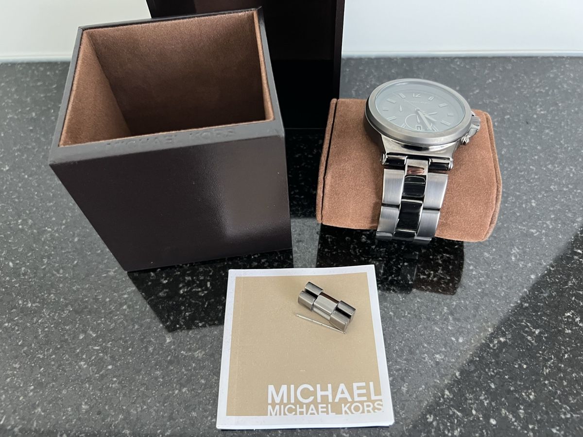 Michael Kors Orologi: MICHAEL KORS Herrenuhr aus der Dylan-Serie – Usato da Obfelden venduto da Moscheli 9
