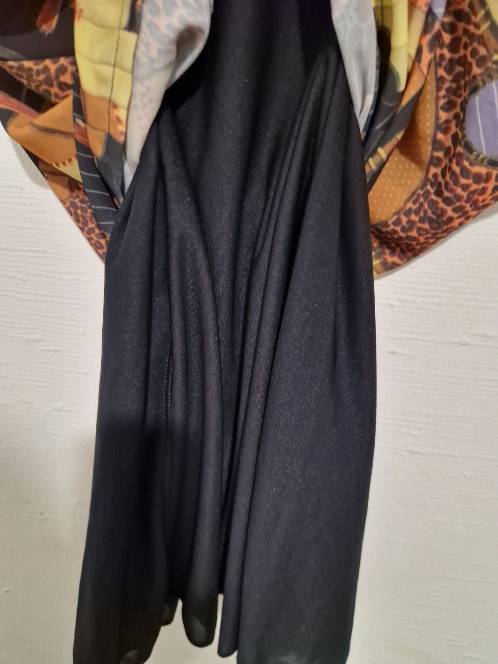 Kleider: Schickes Sommerkleid Gr.40 mit buntem Muster – Neu (gemäss Beschreibung) aus Gwatt (Thun) von Letzte-Chance-III 3