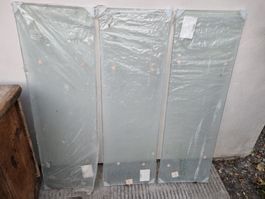 3 Regal/Ablage, Floutglas - Glastablare mit facetti. Kanten