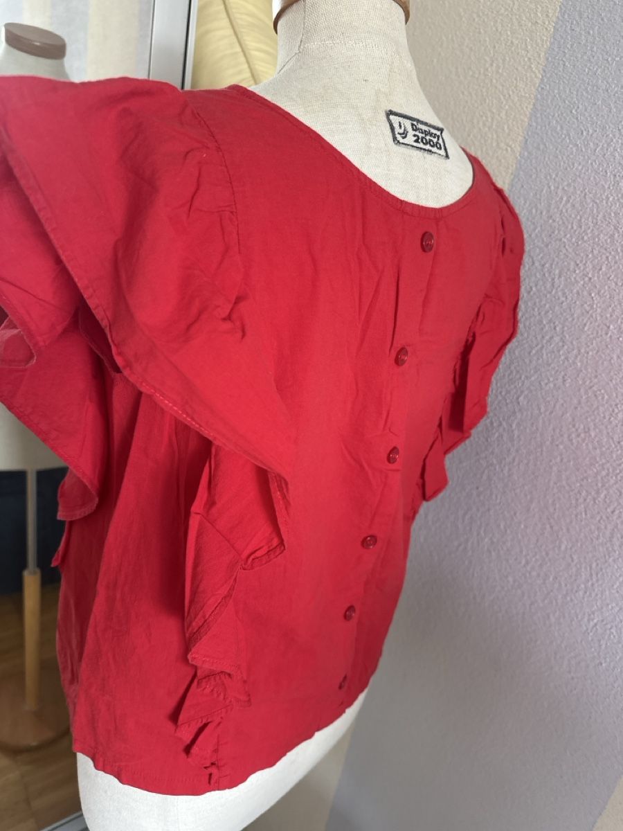 Top: Top rotes Top Gr. 36 Rüschen – Usato da Bassersdorf venduto da Ayumiyamaguchi 2